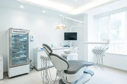 Dental treatment room